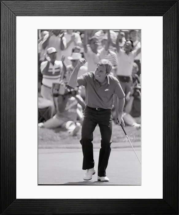 Framed Print : Curtis Strange Celebrating Golf Victory Framed Print : Curtis Strange Celebrating Golf Victory