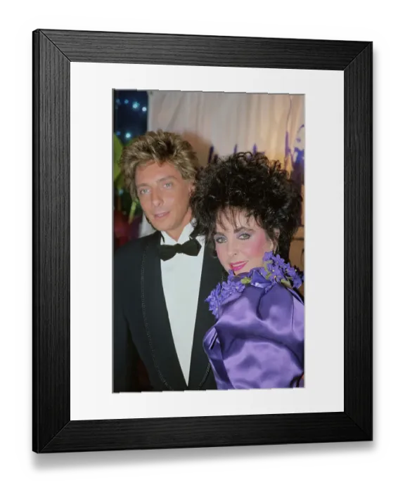 Framed Print : Elizabeth Taylor and Barry Manilow Framed Print : Elizabeth Taylor and Barry Manilow