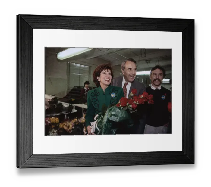 Framed Print : Bob and Elizabeth Dole Posing Framed Print : Bob and Elizabeth Dole Posing