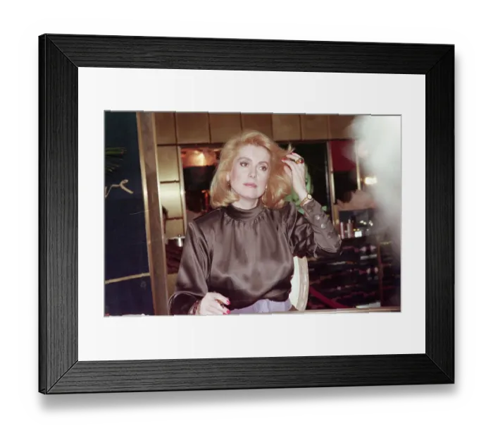 Framed Print : Close-Up Catherine Deneuve Hand in Hair Framed Print : Close-Up Catherine Deneuve Hand in Hair
