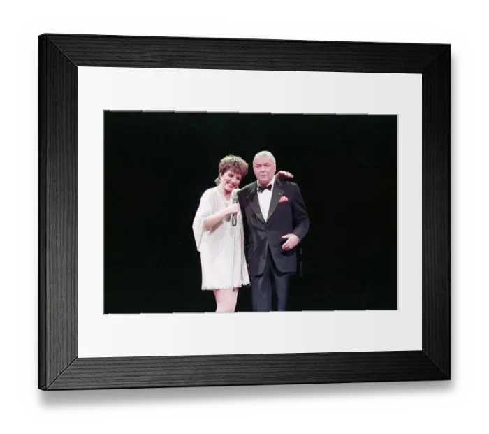 Framed Print : Liza Minnelli Performs with Frank Sinatra Framed Print : Liza Minnelli Performs with Frank Sinatra