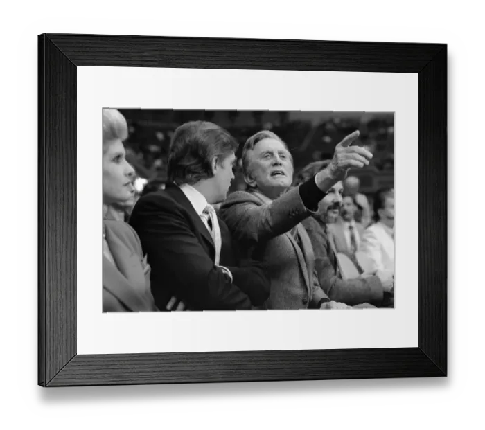 Framed Print : Kirk Douglas Framed Print : Kirk Douglas