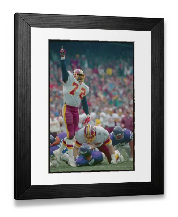 Framed Print : Dexter Manley Celebrating Tackle Framed Print : Dexter Manley Celebrating Tackle