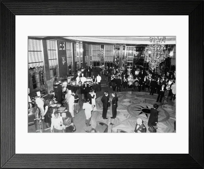 Framed Print : Refurbished Rainbow Room, 1987 Framed Print : Refurbished Rainbow Room, 1987