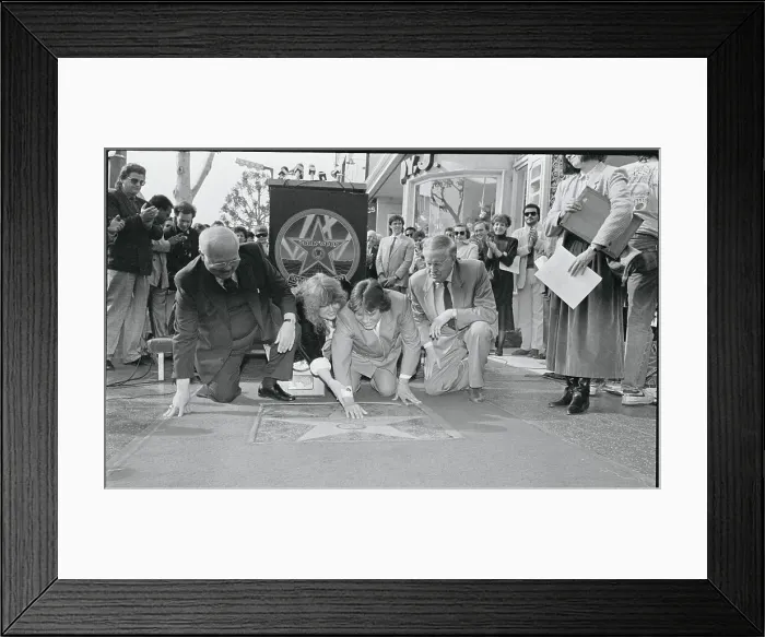 Framed Print : Jose Feliciano and Wife Framed Print : Jose Feliciano and Wife