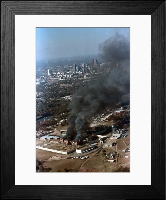 Framed Print : Smoke Billowing up From Prison Seized by Inmates Framed Print : Smoke Billowing up From Prison Seized by Inmates
