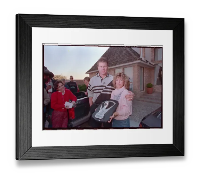 Framed Print : Roger Clemens with His Wife Debbie Framed Print : Roger Clemens with His Wife Debbie