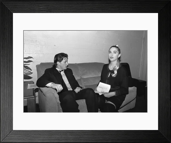 Framed Print : Sean Penn and Madonna Sitting on Couch Framed Print : Sean Penn and Madonna Sitting on Couch
