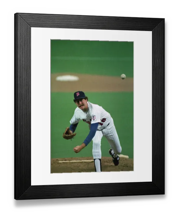 Framed Print : Frank Viola Pitching Framed Print : Frank Viola Pitching