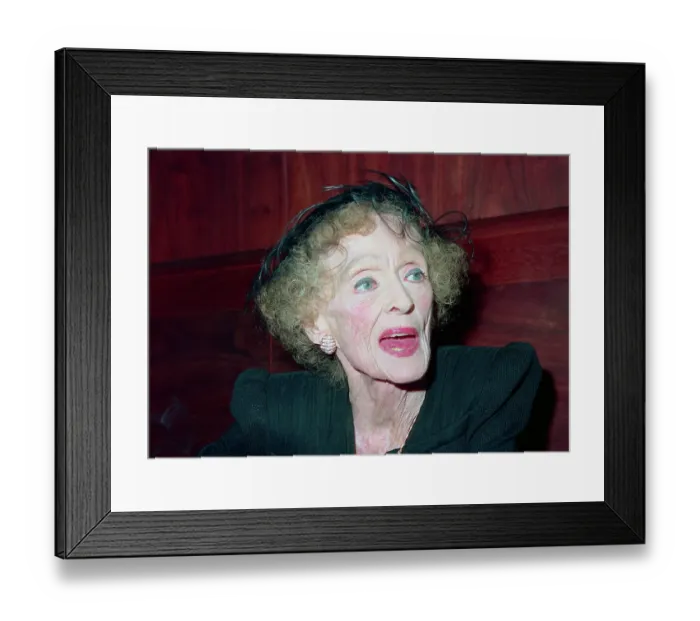 Framed Print : Portrait of Bette Davis Framed Print : Portrait of Bette Davis