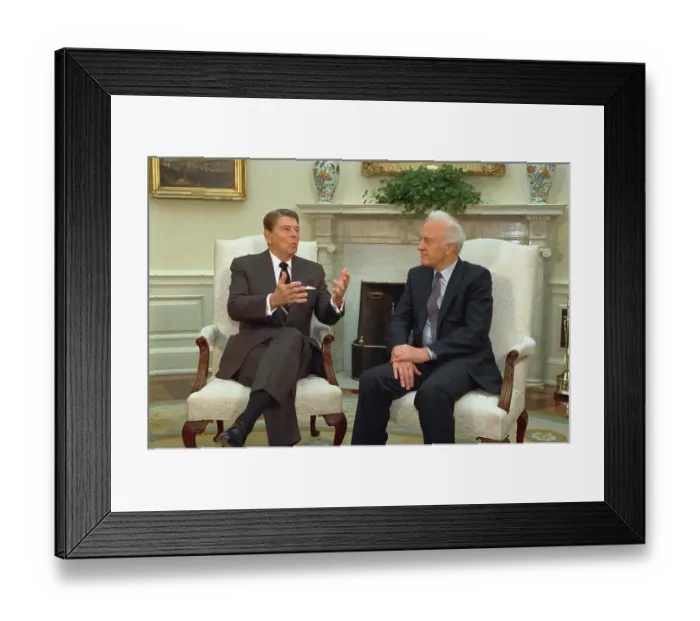Framed Print : Eduard Shevardnadze and Ronald Reagan Conversing Framed Print : Eduard Shevardnadze and Ronald Reagan Conversing