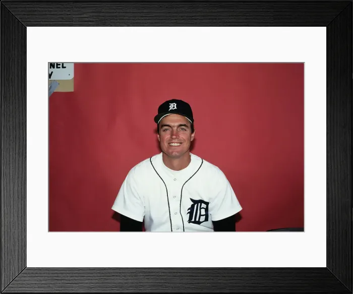 Framed Print : Portrait of Frank Tanana Framed Print : Portrait of Frank Tanana