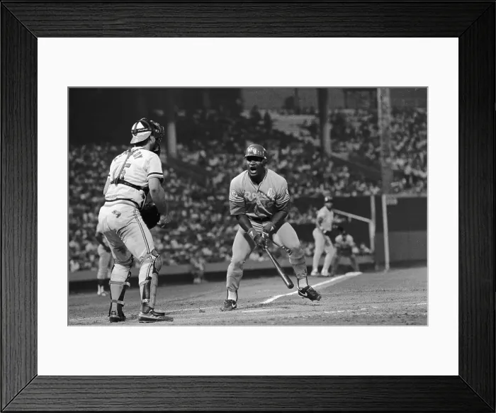 Framed Print : Bo Jackson Screaming in Anger Framed Print : Bo Jackson Screaming in Anger
