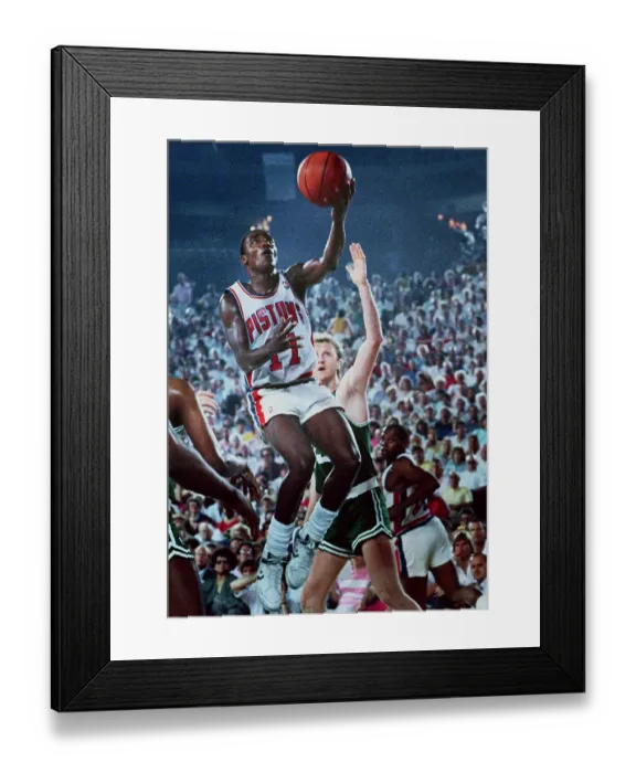 Framed Print : Isiah Thomas Jumping for Shot Framed Print : Isiah Thomas Jumping for Shot