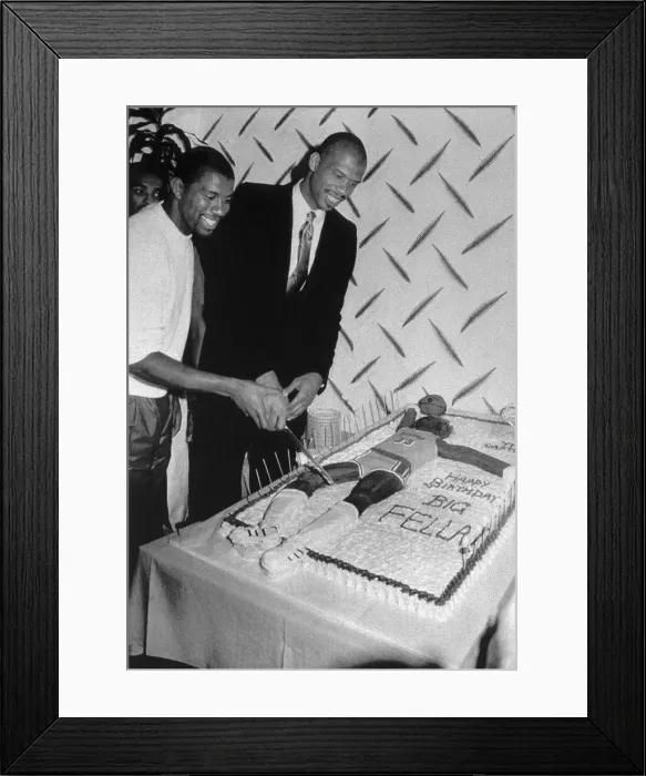 Framed Print : Magic Johnson and Kareem Abdul-Jabbar Looking at Cake Framed Print : Magic Johnson and Kareem Abdul-Jabbar Looking at Cake