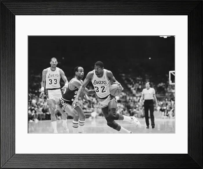 Framed Print : Magic Johnson Driving to the Basket Framed Print : Magic Johnson Driving to the Basket