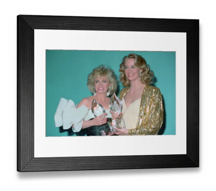 Framed Print : Cybill Shepherd and Barbara Mandrell Framed Print : Cybill Shepherd and Barbara Mandrell