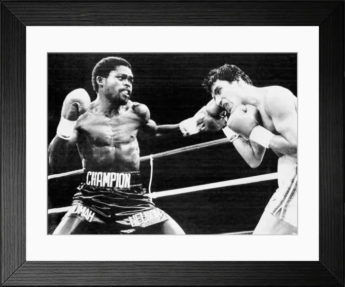 Framed Print : Azumah Nelson Knocks Out Mauro Gutierrez Framed Print : Azumah Nelson Knocks Out Mauro Gutierrez