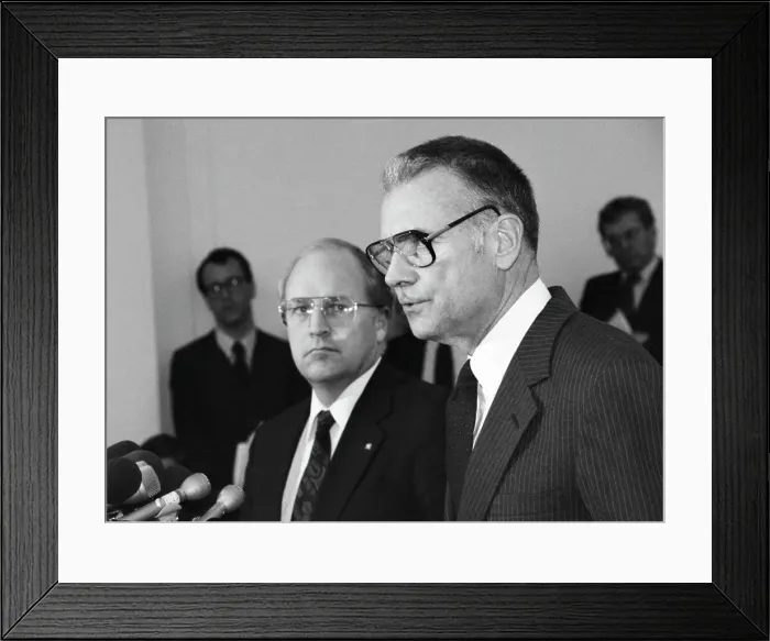Framed Print : Iran-Contra Scandal Framed Print : Iran-Contra Scandal