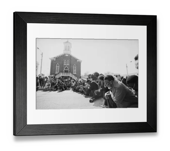 Framed Print : Reverend And People Kneel In Prayer / Chur Framed Print : Reverend And People Kneel In Prayer / Chur