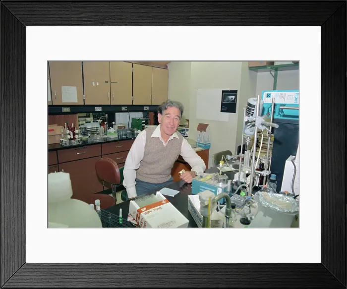 Framed Print : Professor Stanley Cohen Winning Nobel Prize Framed Print : Professor Stanley Cohen Winning Nobel Prize