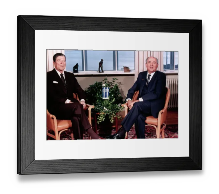 Framed Print : Ronald Reagan and Mikhail Gorbachev at Summit Talk Framed Print : Ronald Reagan and Mikhail Gorbachev at Summit Talk