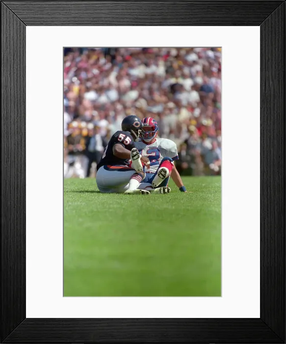 Framed Print : Buffalo Colts Quarterback Jim Kelly in Action Framed Print : Buffalo Colts Quarterback Jim Kelly in Action
