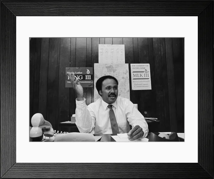 Framed Print : Martin Luther King Iii Gestures In Offic Framed Print : Martin Luther King Iii Gestures In Offic
