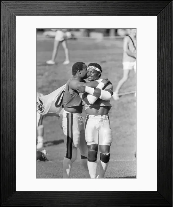 Framed Print : Mike Singletary Welcomes Walter Payton to Camp Framed Print : Mike Singletary Welcomes Walter Payton to Camp