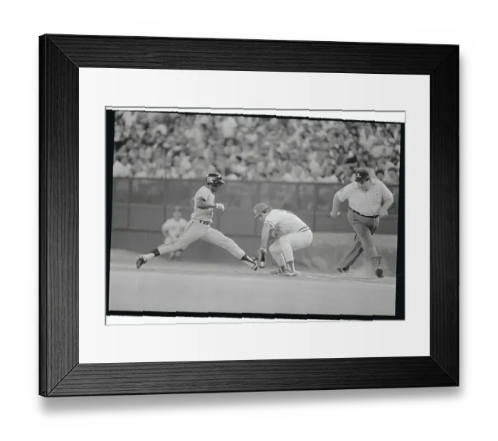 Framed Print : Portrait of Pete Rose Framed Print : Portrait of Pete Rose