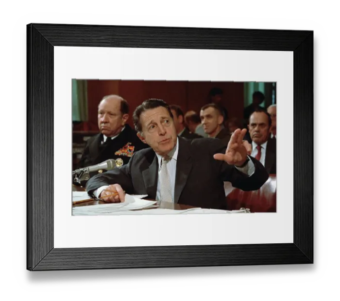 Framed Print : Defense Secretary Caspar Weinberger Testifying at Senate Hearing Framed Print : Defense Secretary Caspar Weinberger Testifying at Senate Hearing