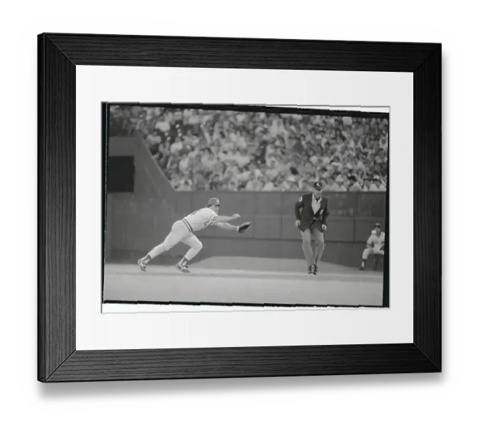 Framed Print : Pete Rose Diving for Ball Framed Print : Pete Rose Diving for Ball
