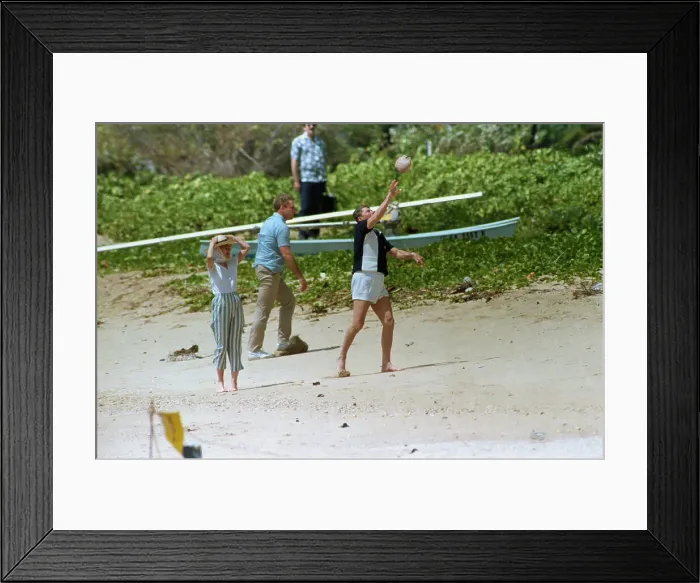 Framed Print : President and Mrs Reagan on Beach Framed Print : President and Mrs Reagan on Beach