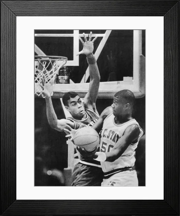 Framed Print : Chris Washburn Attempting to Shoot Basketball Framed Print : Chris Washburn Attempting to Shoot Basketball