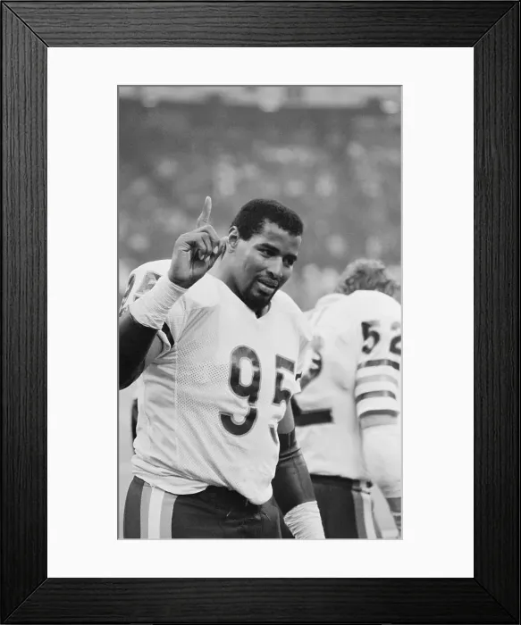 Framed Print : Richard Dent Gesturing After Big Win Framed Print : Richard Dent Gesturing After Big Win