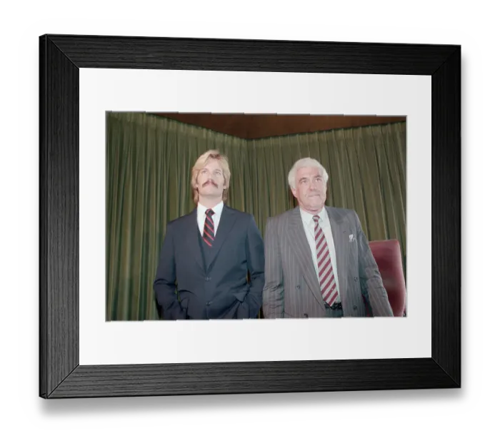 Framed Print : Marc Christian Annoucing Hudson Lied Framed Print : Marc Christian Annoucing Hudson Lied