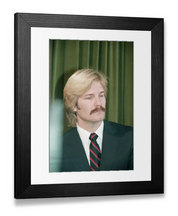 Framed Print : Marc Christian Annoucing Hudson Lied Framed Print : Marc Christian Annoucing Hudson Lied
