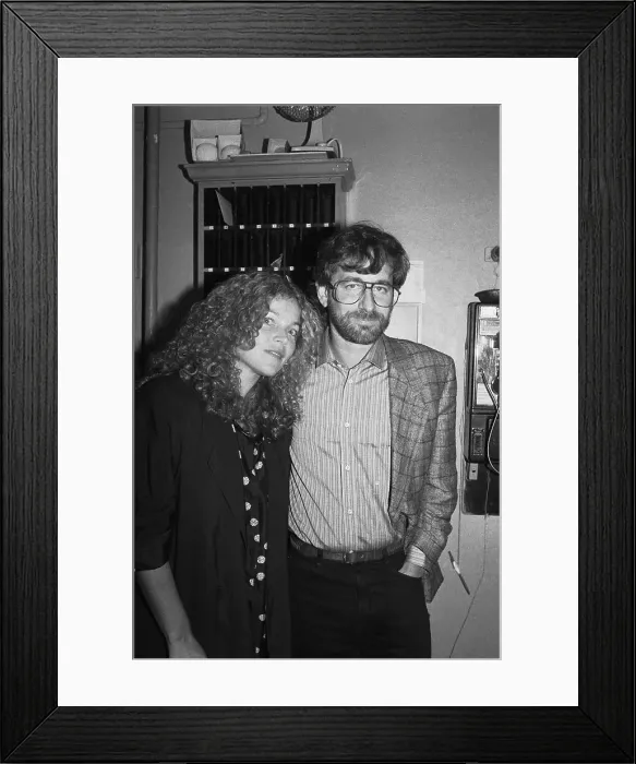 Framed Print : Steven Spielberg With Amy Irving Framed Print : Steven Spielberg With Amy Irving