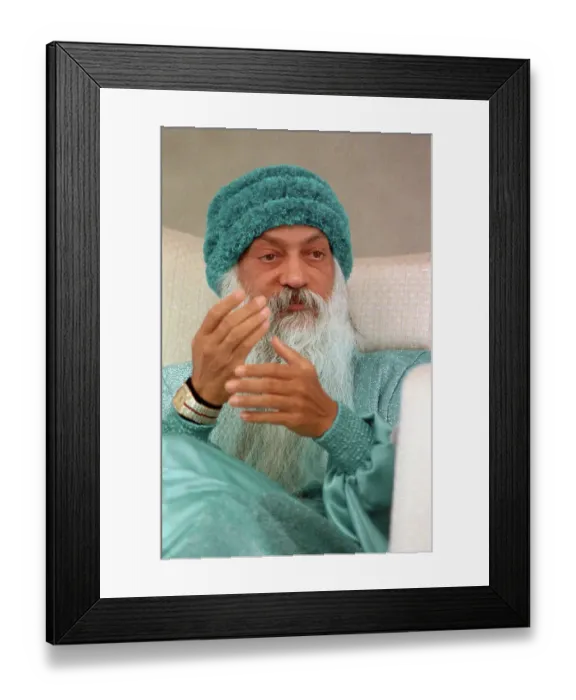 Framed Print : Bhagwan Shree Rajneesh at Press Conference Framed Print : Bhagwan Shree Rajneesh at Press Conference