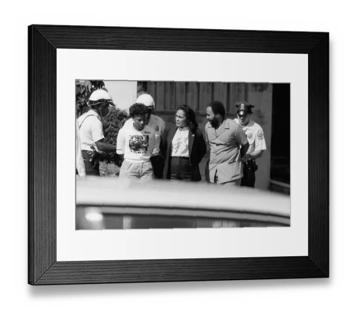 Framed Print : Arrest Of Coretta Scott King & Children Framed Print : Arrest Of Coretta Scott King & Children