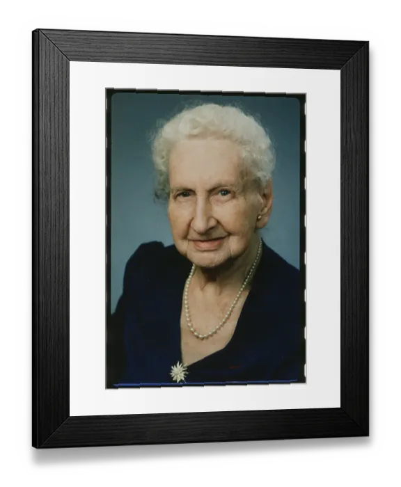 Framed Print : Wife of Artificial Heart Patient Murray P. Haydon Framed Print : Wife of Artificial Heart Patient Murray P. Haydon