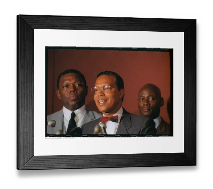Framed Print : Portrait of Louis Farrakhan Smiling Framed Print : Portrait of Louis Farrakhan Smiling