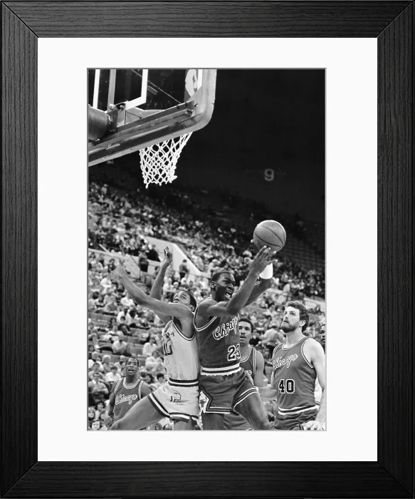 Framed Print : Michael Jordan and Vern Fleming Fight for Ball Framed Print : Michael Jordan and Vern Fleming Fight for Ball