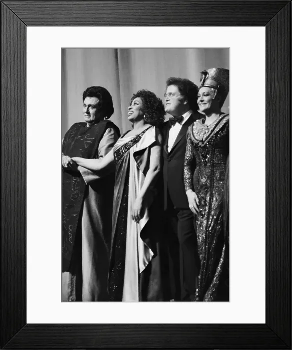 Framed Print : Cast & Director Of Aida Takes Bow Framed Print : Cast & Director Of Aida Takes Bow
