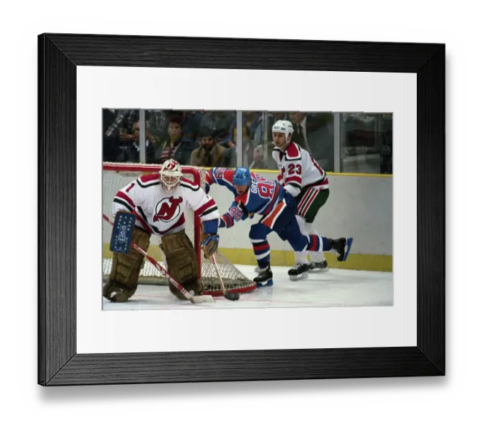 Framed Print : Wayne Gretzky Trying to Force in Puck Framed Print : Wayne Gretzky Trying to Force in Puck