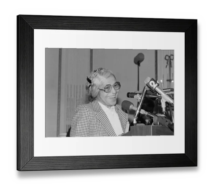 Framed Print : Rosa Parks Speaking at Podium During Award Ceremonies Framed Print : Rosa Parks Speaking at Podium During Award Ceremonies