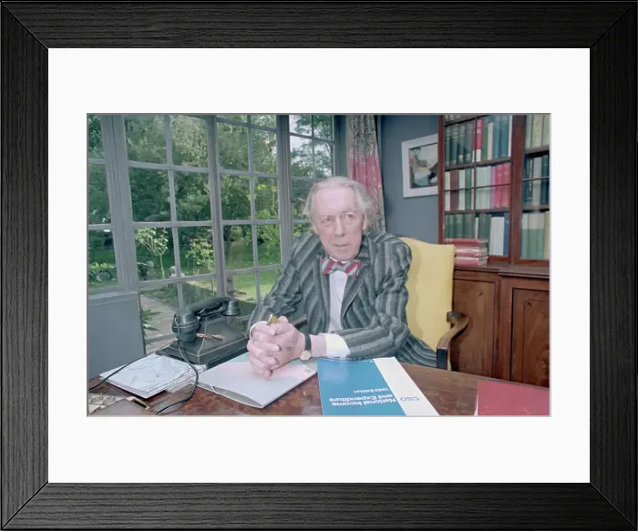 Framed Print : Portrait of Sir Richard Stone Framed Print : Portrait of Sir Richard Stone