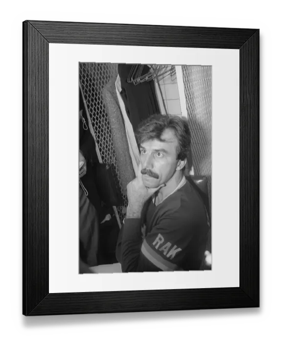 Framed Print : Padres Kurt Bevacqua Contemplating Defeat Framed Print : Padres Kurt Bevacqua Contemplating Defeat