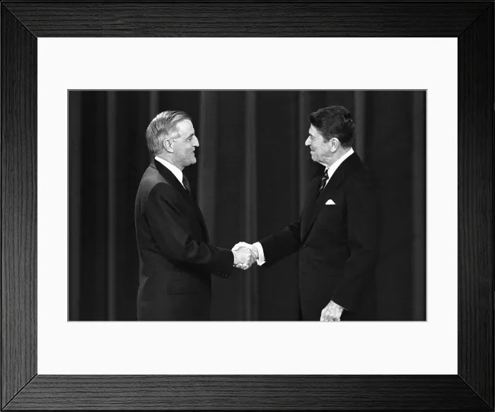 Framed Print : Reagan and Walter Mondale Shaking Hands Framed Print : Reagan and Walter Mondale Shaking Hands