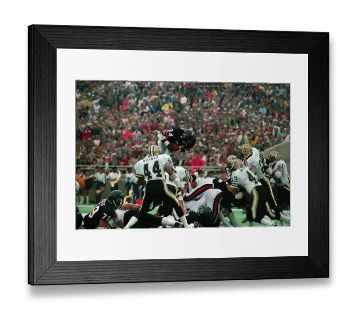 Framed Print : Walter Payton Leaps Over Players to Score Touchdown